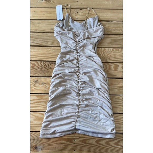 NWT Almost Famous Ruched Mini Dress Size Small Beige Sleeveless Chain Strap - Picture 2 of 9